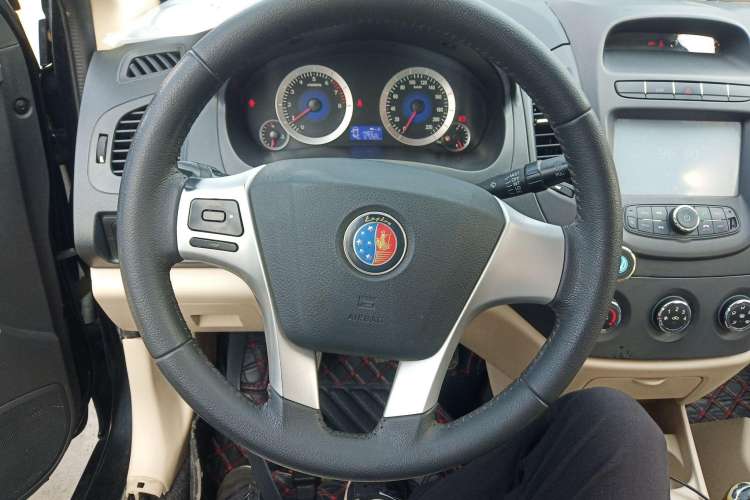 Used Geely Auto Diamond Fortune 2012 1.5L Elite Version Steering Wheel