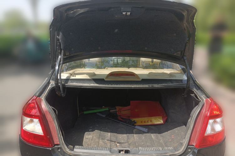 Used Geely Auto Diamond Fortune 2012 1.5L Elite Version Trunk