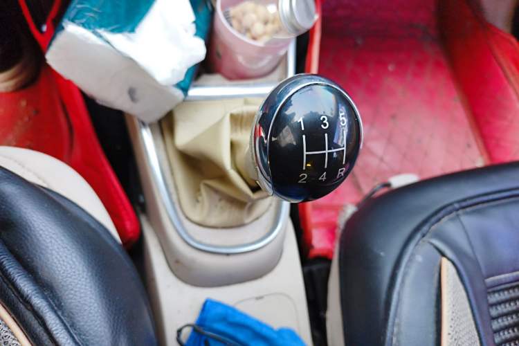 Used Geely Auto Diamond Fortune 2012 1.5L Elite Version Gear Lever