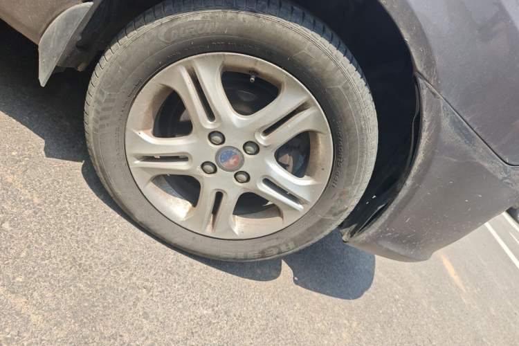 Used Geely Auto Diamond Fortune 2012 1.5L Luxury Model Right Front Wheel Hub