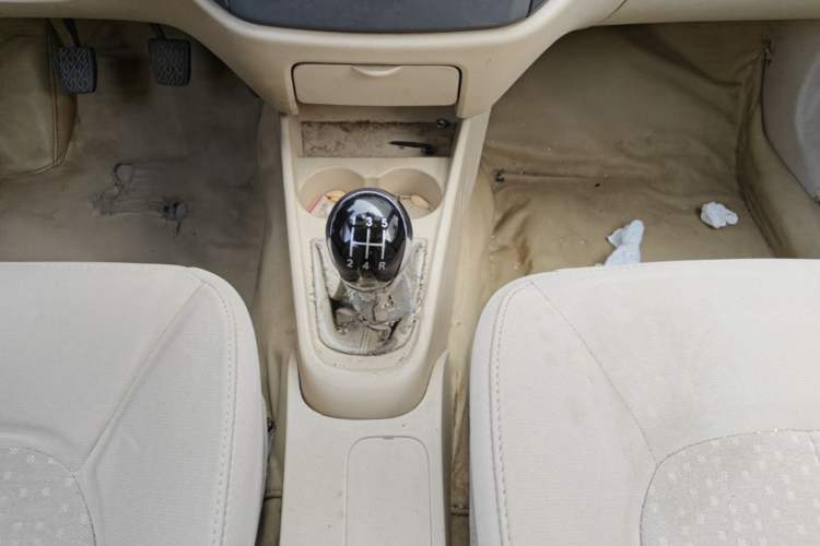 Used Geely Auto Diamond Fortune 2012 1.5L Ambition Trim Gear Lever