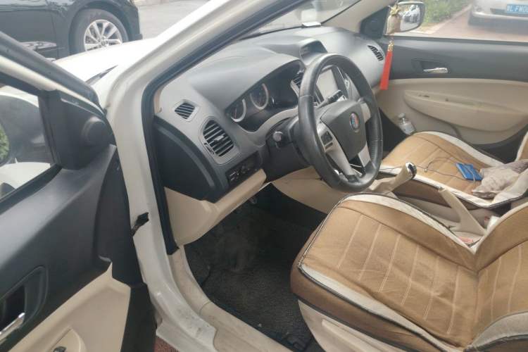 Used Geely Auto Diamond Fortune 2012 1.5L Elite Version Driver Seat