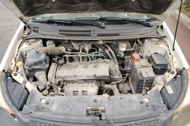 Used Geely Auto Diamond Fortune 2012 1.5L Elite Version Engine Bay