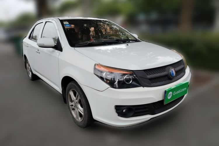 Used Geely Auto Diamond Fortune 2012 1.5L Elite Version Front Right 45 Deg