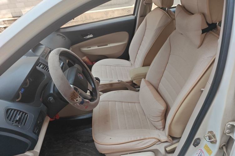 Used Geely Auto Diamond Fortune 2012 1.5L Elite Version Left Front Seat