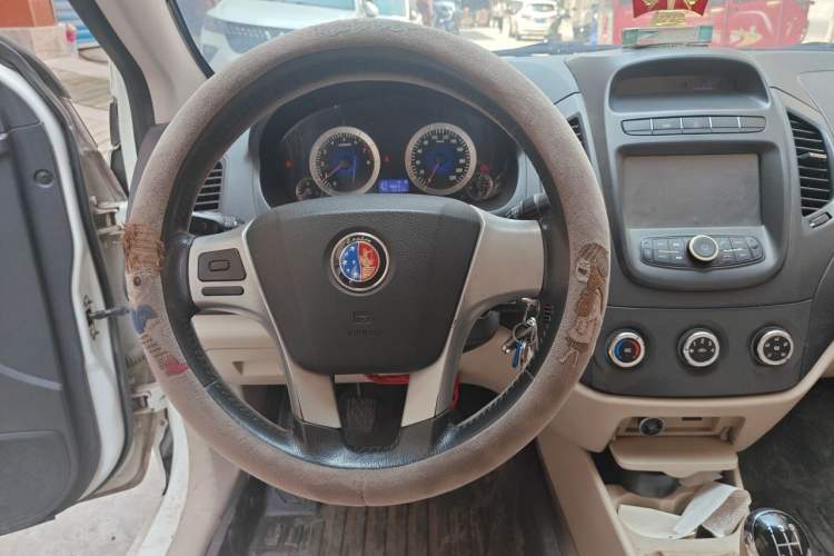 Used Geely Auto Diamond Fortune 2012 1.5L Elite Version Steering Wheel