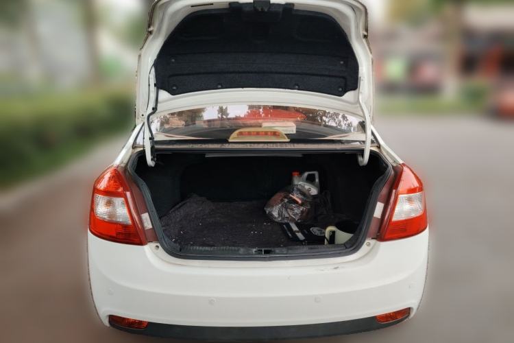 Used Geely Auto Diamond Fortune 2012 1.5L Elite Version Trunk
