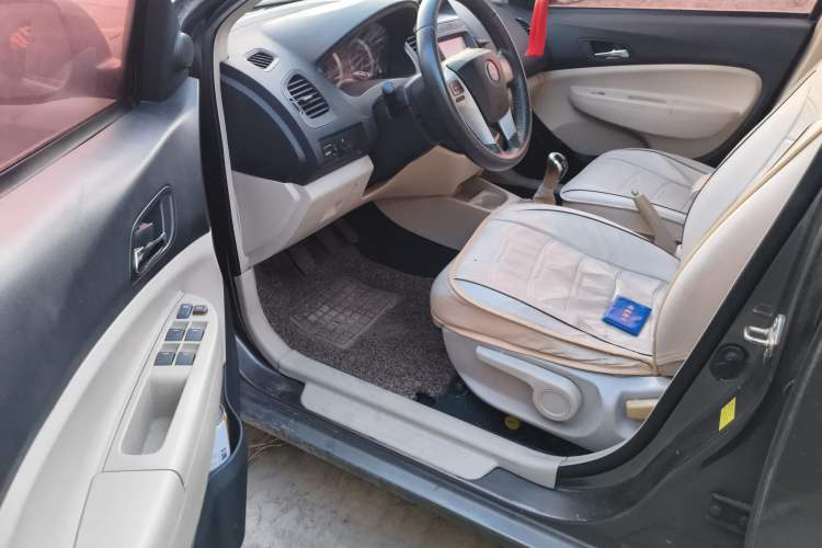 Used Geely Auto Diamond Fortune 2015 1.5L Elite Model Driver Seat