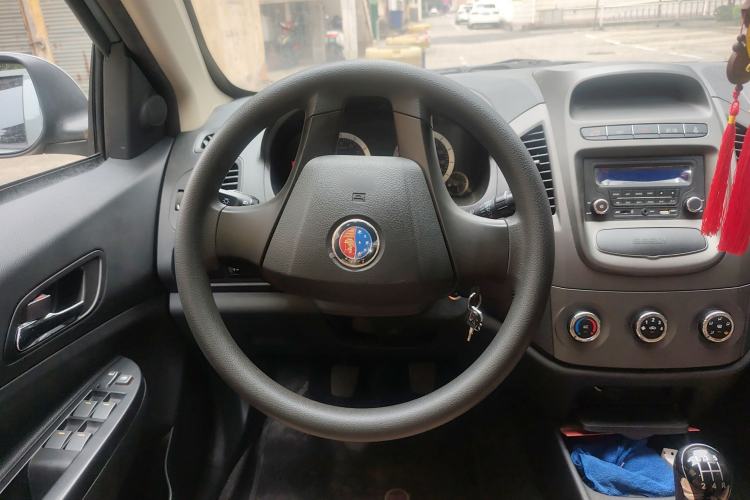 Used Geely Auto Diamond Fortune 2015 1.5L Elite Model Steering Wheel