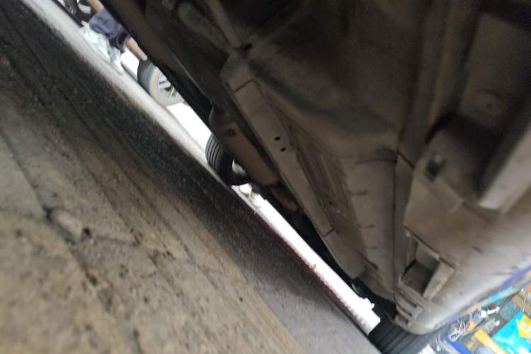 Used Geely Auto EC8 2011 2.0L Automatic Comfort Edition Chassis Rear Right