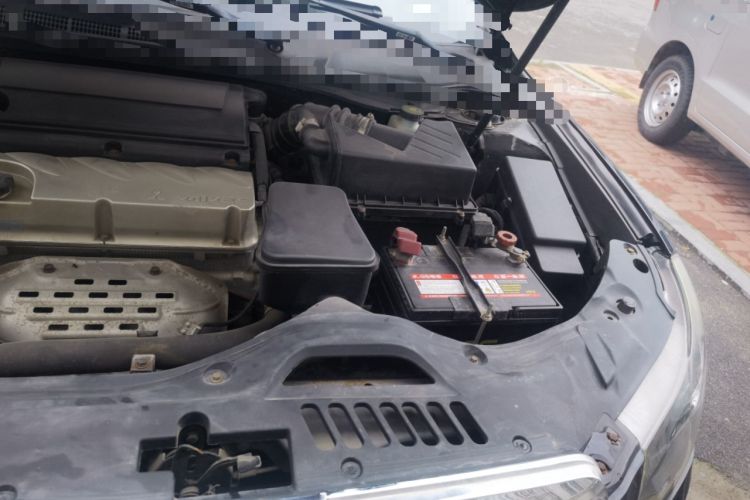 Used Geely Auto EC8 2011 2.0L Manual Comfort Edition Engine Bay Left