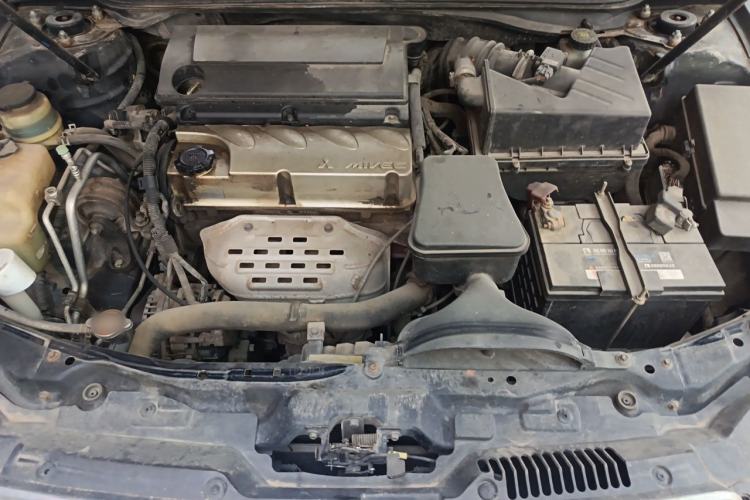 Used Geely Auto EC8 2011 2.0L Automatic Comfort Edition Engine Bay