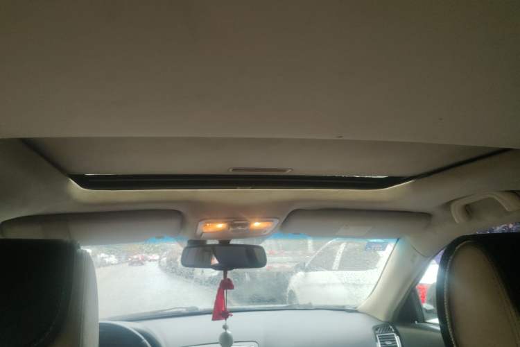 Used Geely Auto EC8 2011 2.0L Manual Comfort Edition Headliner