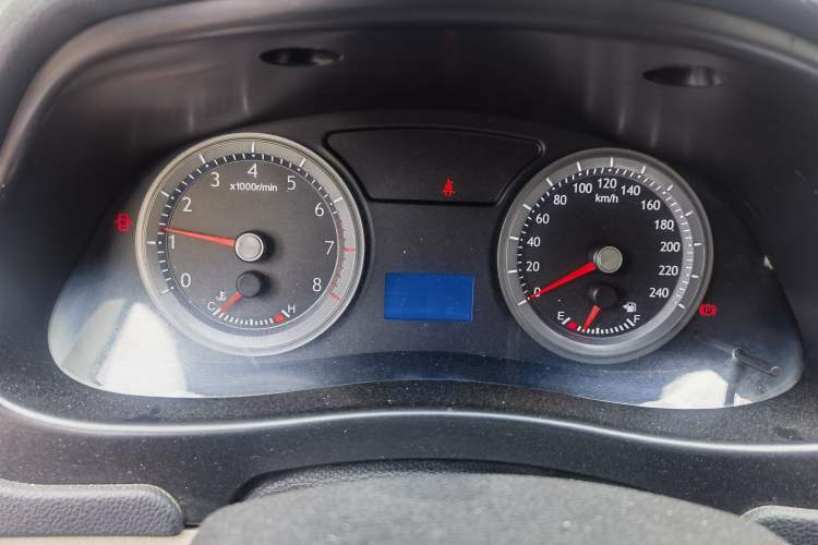 Used Geely Auto EC8 2011 2.0L Manual Comfort Edition Instrument Cluster