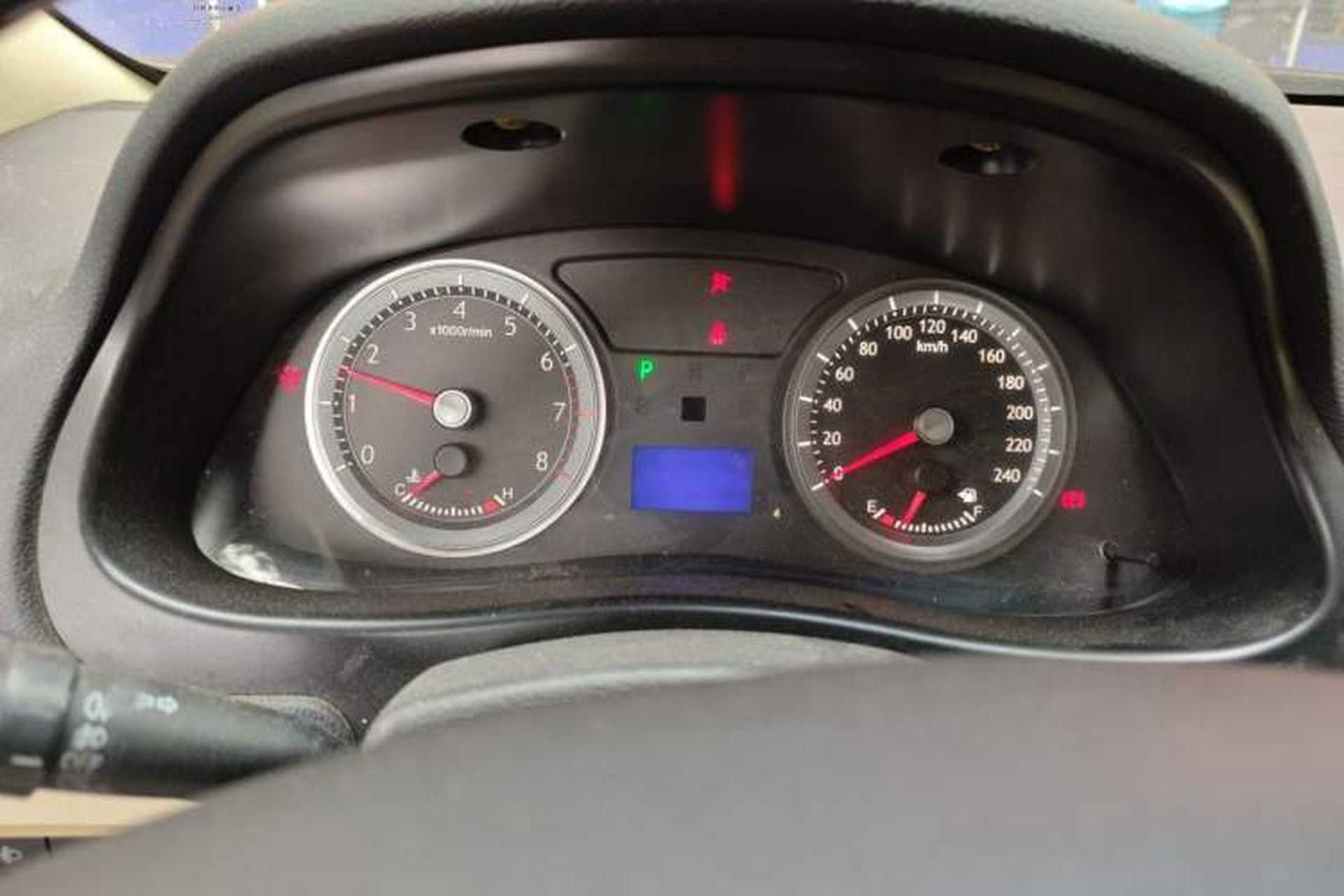 Used Geely Auto EC8 2011 2.0L Automatic Comfort Edition Instrument Cluster
