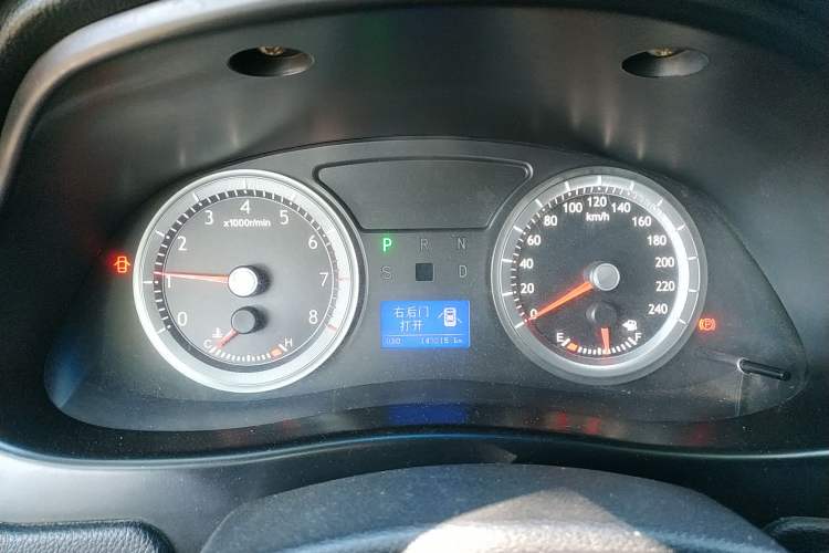 Used Geely Auto EC8 2011 2.0L Automatic Comfort Edition Instrument Cluster