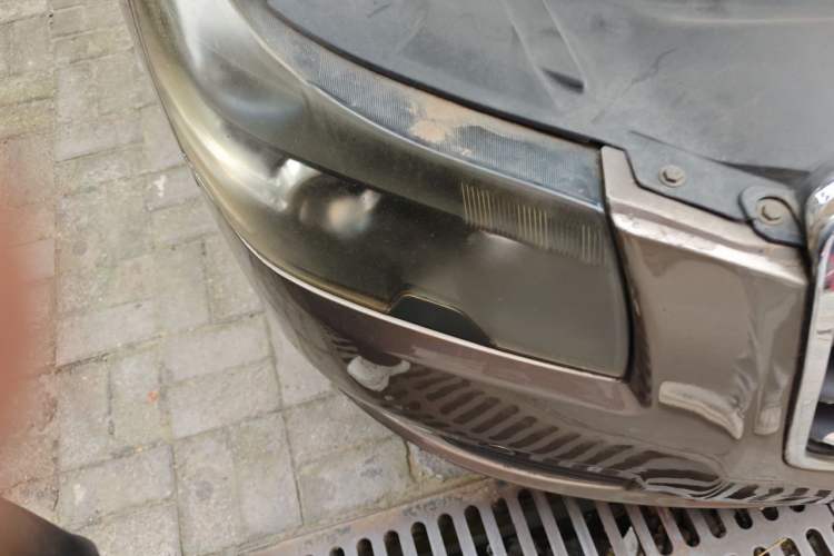 Used Geely Auto EC8 2011 2.0L Automatic Comfort Edition Right Front Headlight