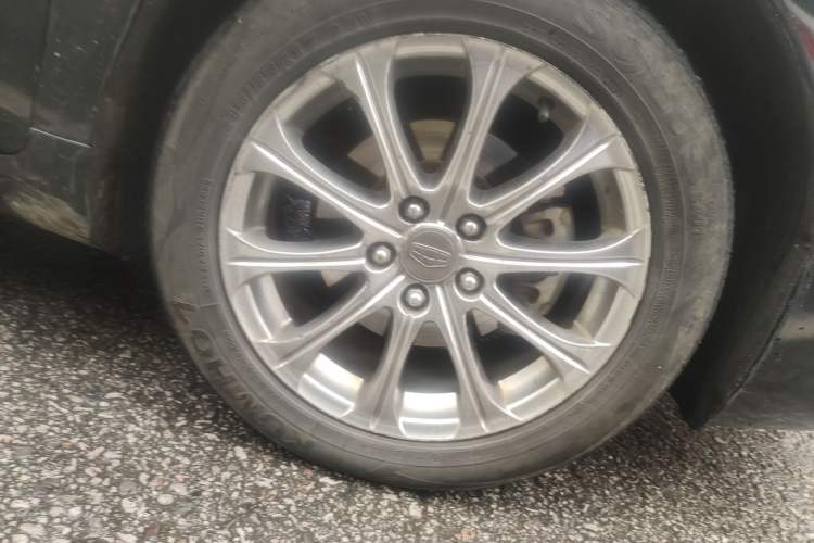 Used Geely Auto EC8 2011 2.0L Manual Comfort Edition Right Front Wheel Hub