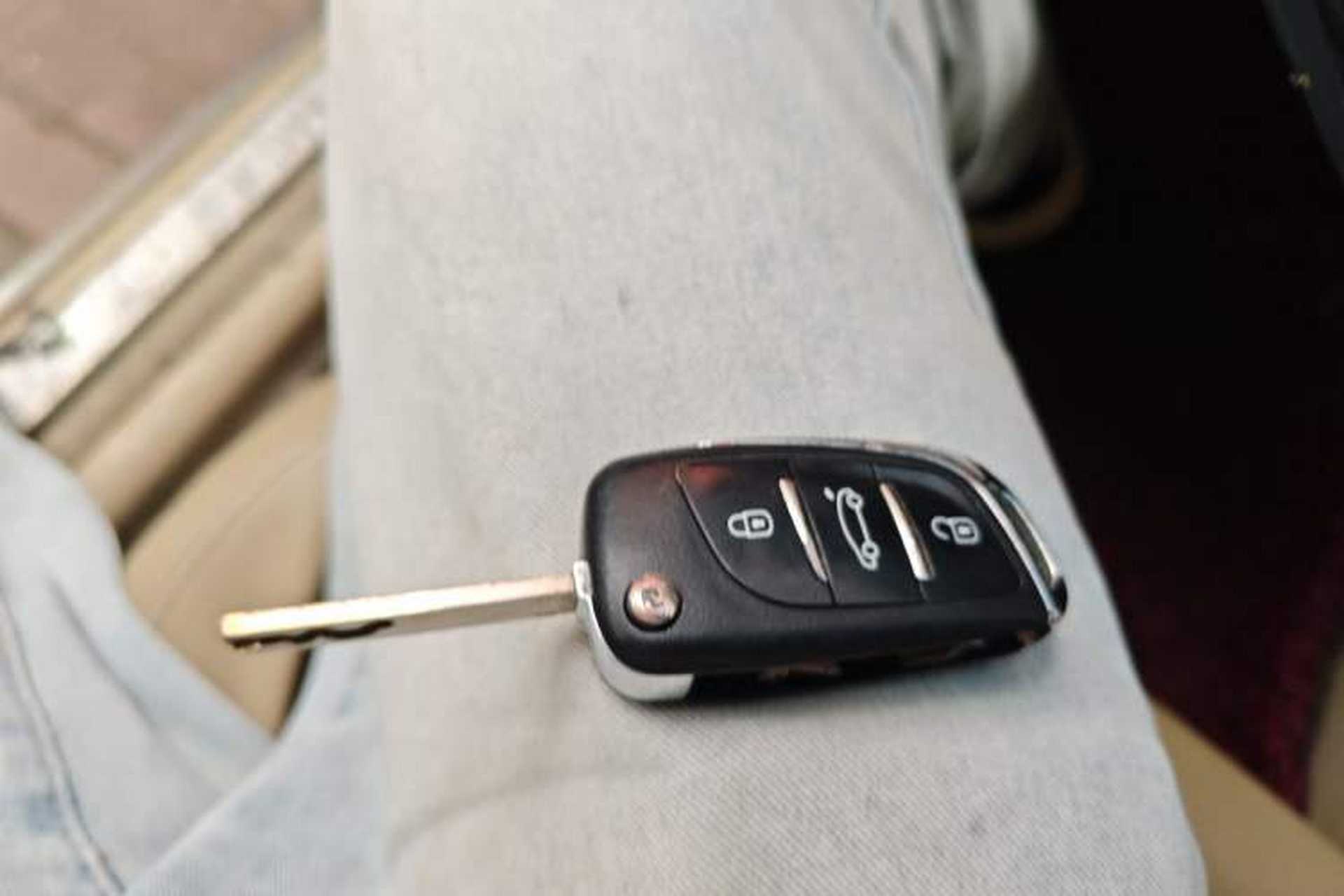 Used Geely Auto EC8 2011 2.0L Automatic Comfort Edition Vehicle Key