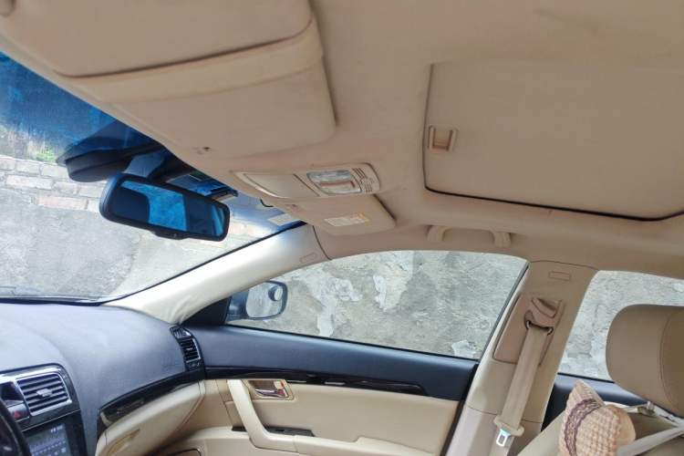 Used Geely Auto EC8 2011 2.0L Manual Comfort Edition Headliner