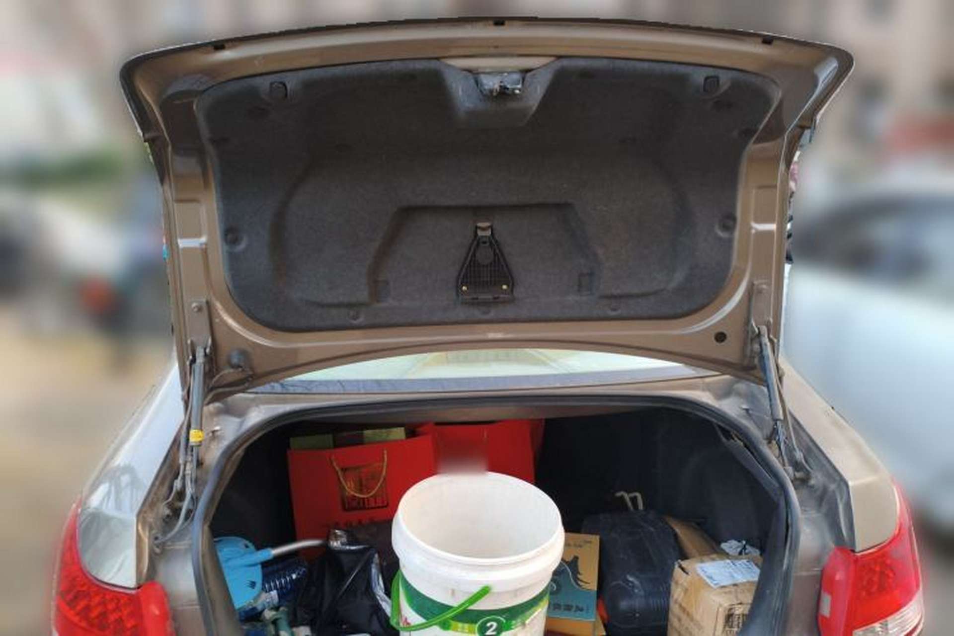 Used Geely Auto EC8 2011 2.0L Manual Comfort Edition Trunk