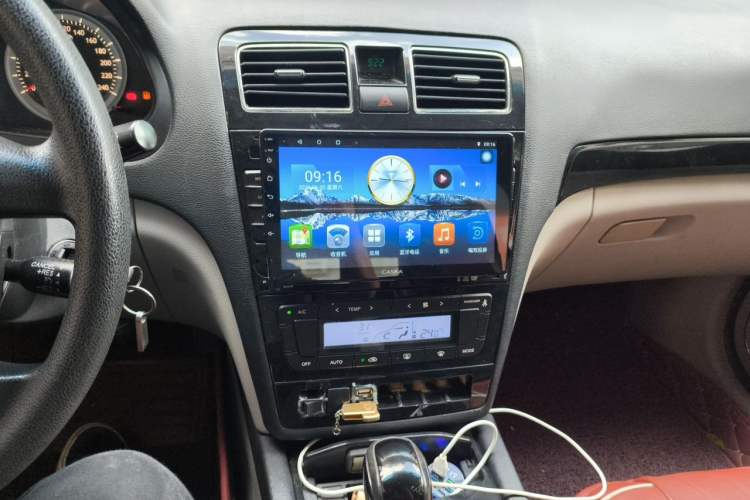 Used Geely Auto EC8 2013 2.0L Automatic Entry Model Audio And AC Panel