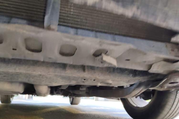 Used Geely Auto EC8 2013 2.0L Manual Elite Edition Chassis Front