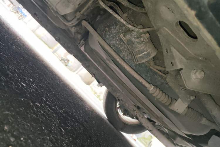 Used Geely Auto EC8 2013 2.0L Manual Entry-Level Trim Chassis Rear Left