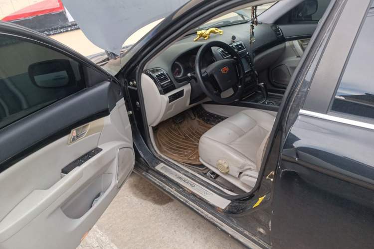 Used Geely Auto EC8 2013 2.0L Automatic Elite Model Driver Seat
