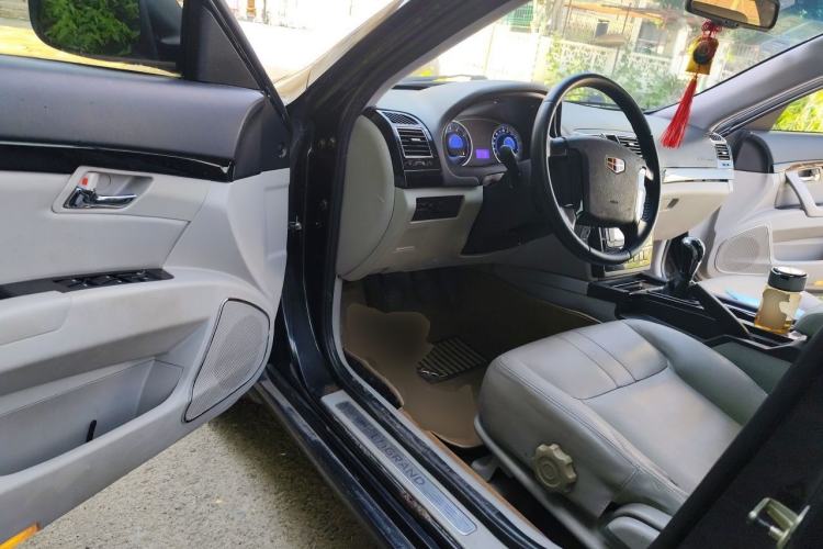 Used Geely Auto EC8 2013 2.0L Manual Elite Edition Driver Seat