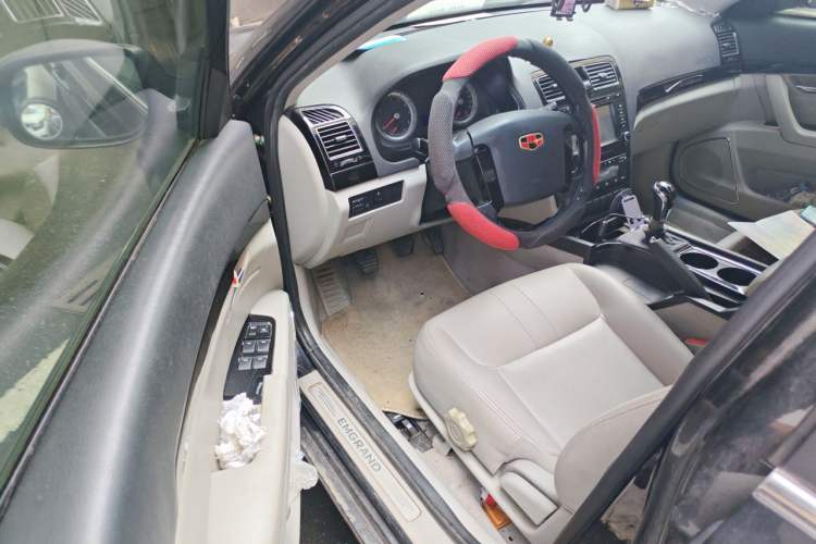 Used Geely Auto EC8 2013 2.0L Manual Entry-Level Trim Driver Seat