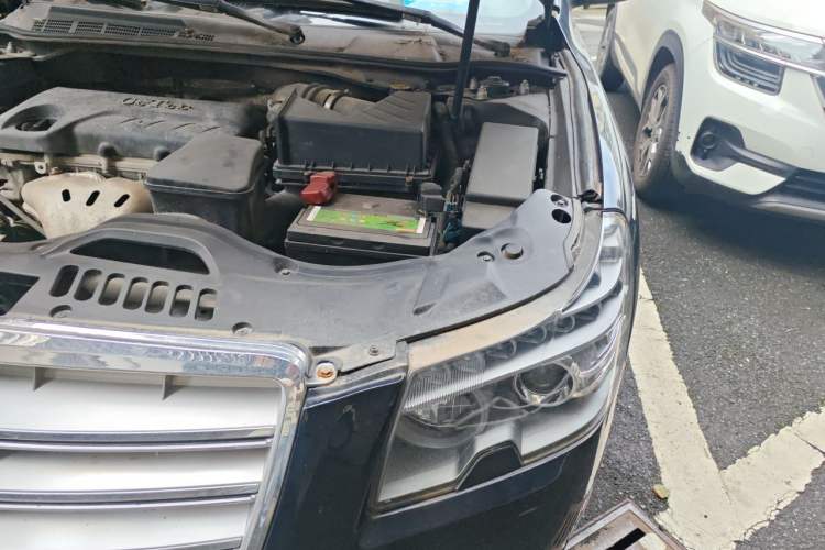 Used Geely Auto EC8 2013 2.0L Manual Entry-Level Trim Engine Bay Left