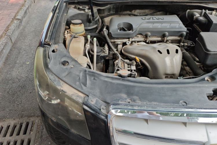Used Geely Auto EC8 2013 2.0L Manual Elite Edition Engine Bay Right