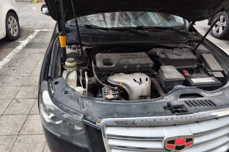 Used Geely Auto EC8 2013 2.0L Automatic Entry Model Engine Bay Right