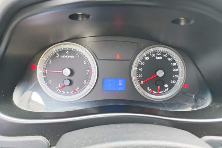 Used Geely Auto EC8 2013 2.0L Manual Entry-Level Trim Instrument Cluster