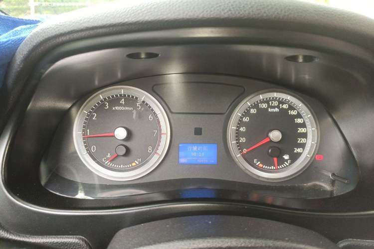 Used Geely Auto EC8 2013 2.0L Manual Elite Edition Instrument Cluster