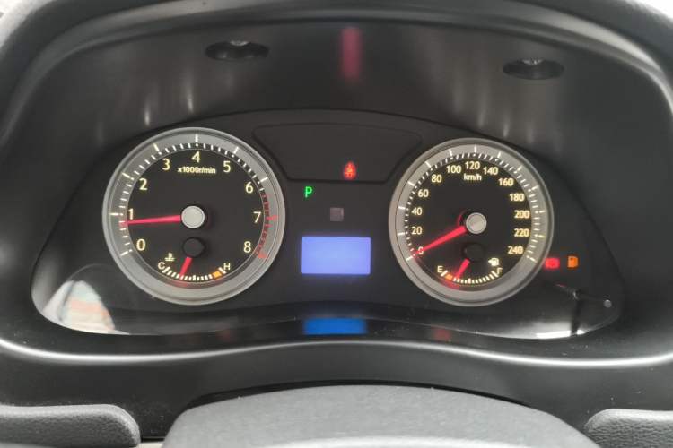 Used Geely Auto EC8 2013 2.0L Automatic Entry Model Instrument Cluster