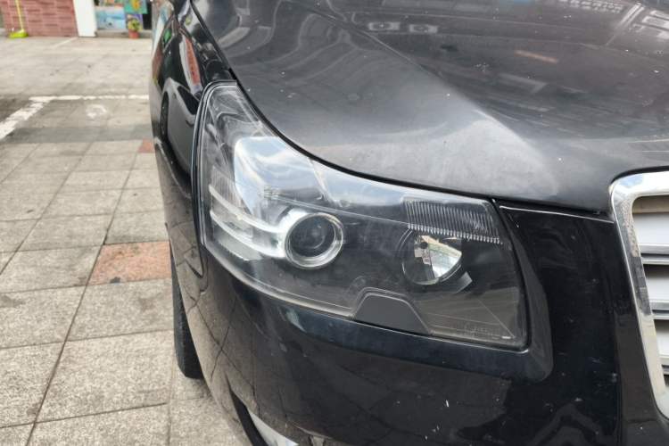 Used Geely Auto EC8 2013 2.0L Automatic Entry Model Right Front Headlight