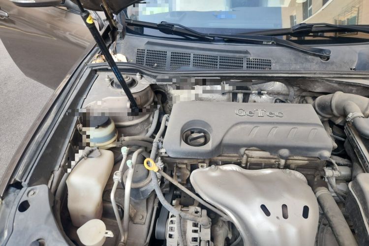 Used Geely Auto EC8 2013 2.0L Automatic Elite Model Engine Bay Right