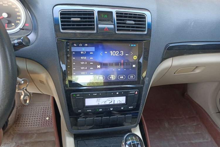 Used Geely Auto EC8 2013 2.0L Manual Entry-Level Trim Audio And AC Panel