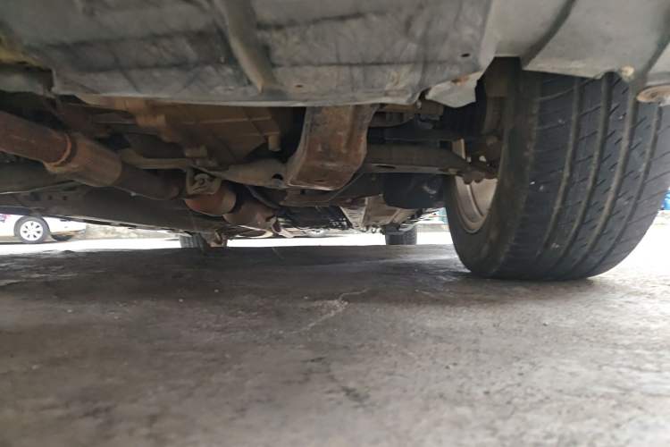 Used Geely Auto EC8 2013 2.0L Automatic Prestige Edition Chassis Front Left