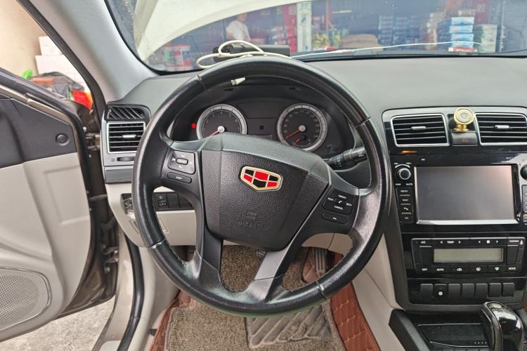 Used Geely Auto EC8 2013 2.0L Automatic Prestige Edition Steering Wheel