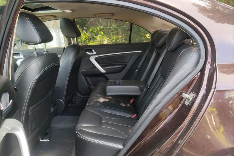 Used Geely Auto Emgrand 2016 Sedan 1.5L Manual Upward Edition Left Rear Seat