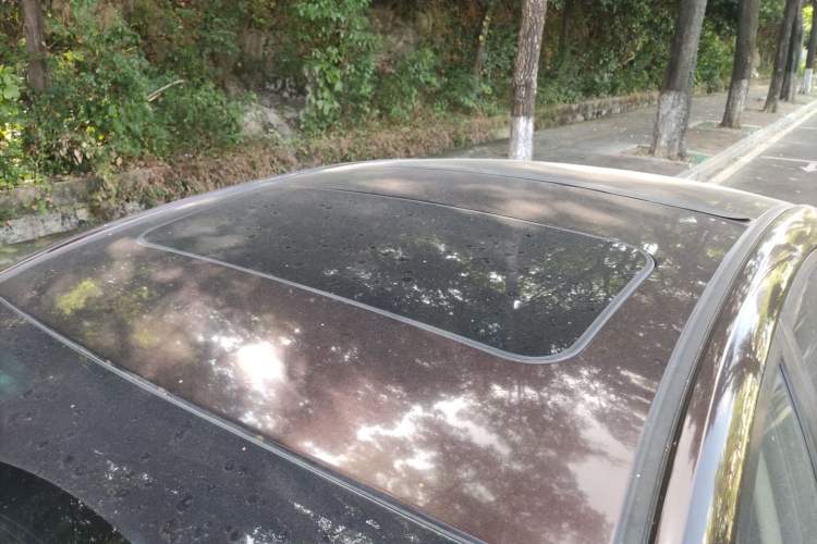 Used Geely Auto Emgrand 2016 Sedan 1.5L Manual Upward Edition Roof