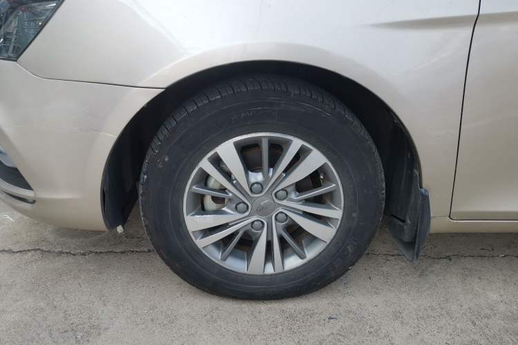 Used Geely Auto Emgrand 2018 1.5L CVT Luxury Model Left Front Wheel Hub