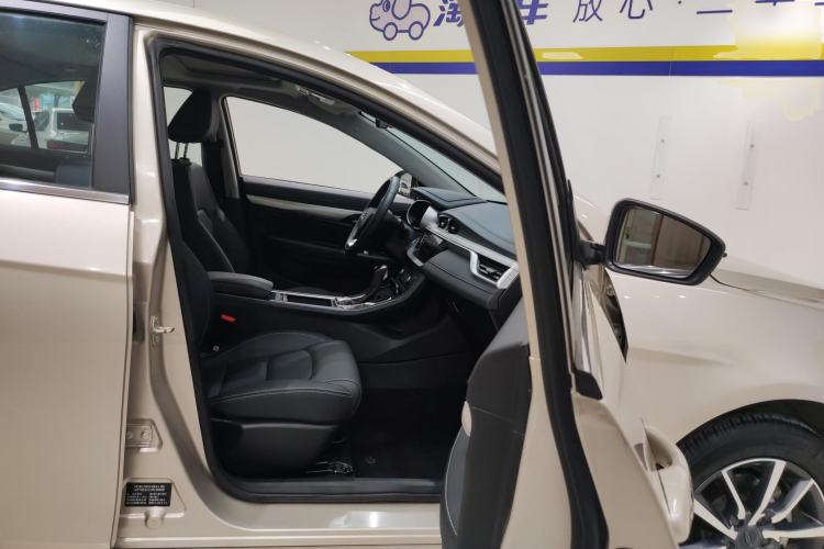 Used Geely Auto Emgrand 2020 1.5L CVT Upward Version Right Front Seat