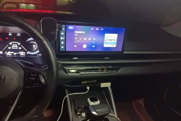 Used Geely Auto Emgrand 2023 4th Generation Champion Edition 1.5L CVT Luxury Model Audio And AC Panel