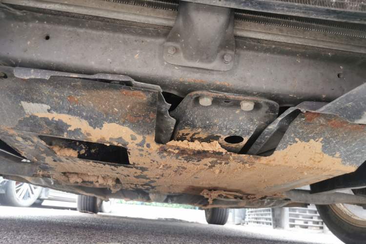 Used Geely Auto Emgrand 2014 Sedan 1.5L CVT Elite Model Chassis Front