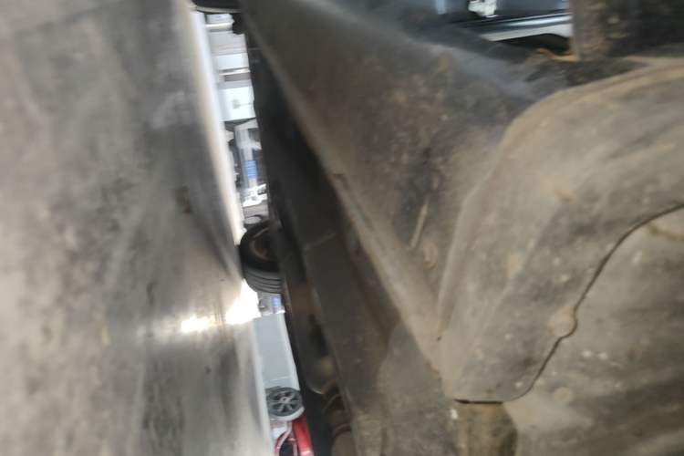 Used Geely Auto Emgrand 2014 Sedan 1.5L CVT Elite Model Chassis Front Right