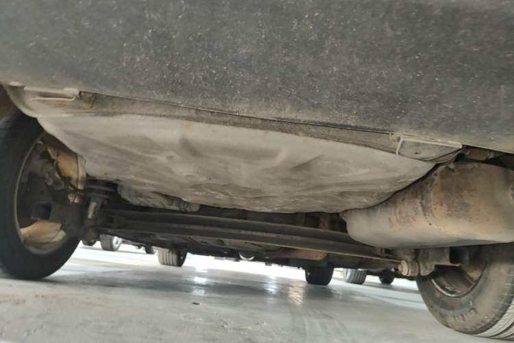 Used Geely Auto Emgrand 2014 Sedan 1.5L CVT Elite Model Chassis Rear